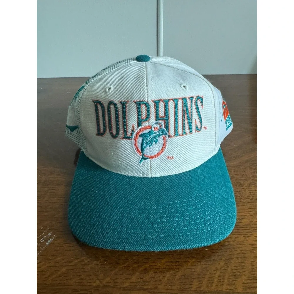 Vintage Miami Dolphins Hat Shadow Laser One Size White‎ NFL Sports Specialties